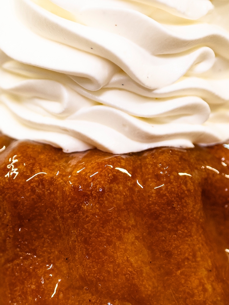 Rum Baba | La Patisserie Cyril Lignac Rum Baba | La Patisserie Cyril Lignac