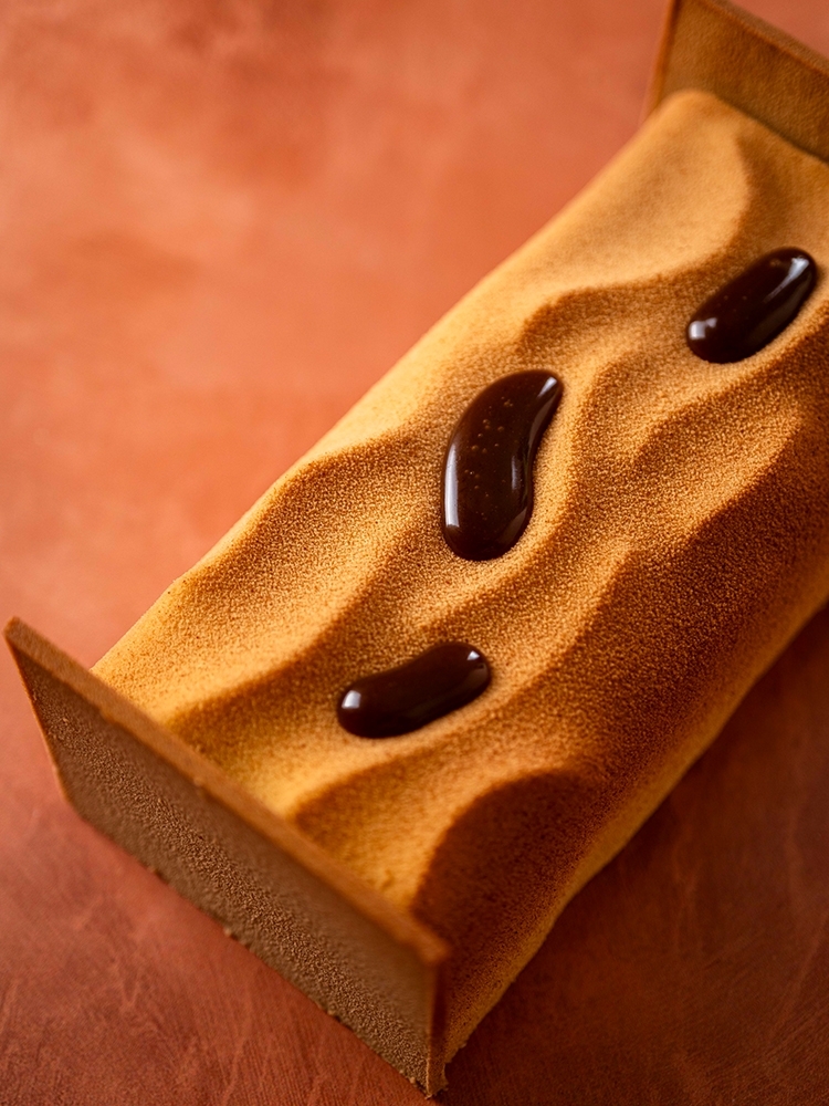 Bûche Amande Mandarine La Patisserie Cyril Lignac