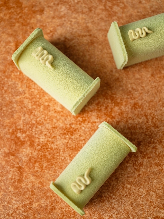 Pistachio Raspberry Buchette | La Patisserie Cyril Lignac