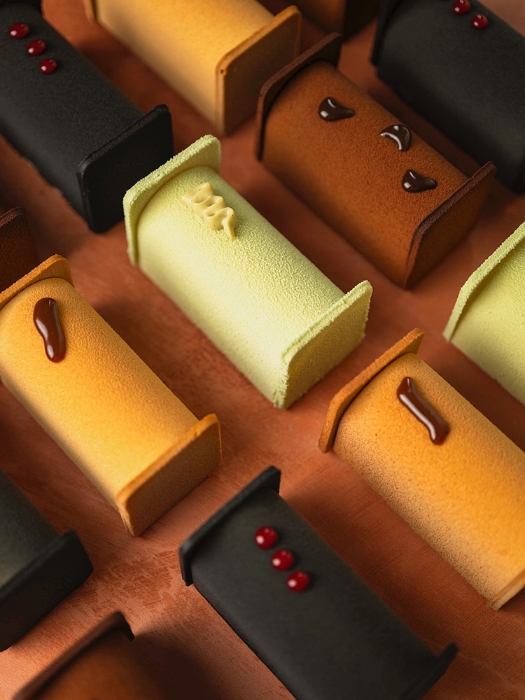 Equinoxe Buchette | La Patisserie Cyril Lignac