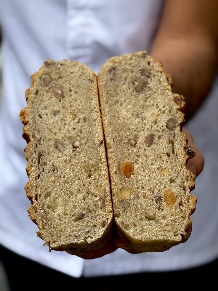 Pain de Mie Châtaigne La Patisserie Cyril Lignac