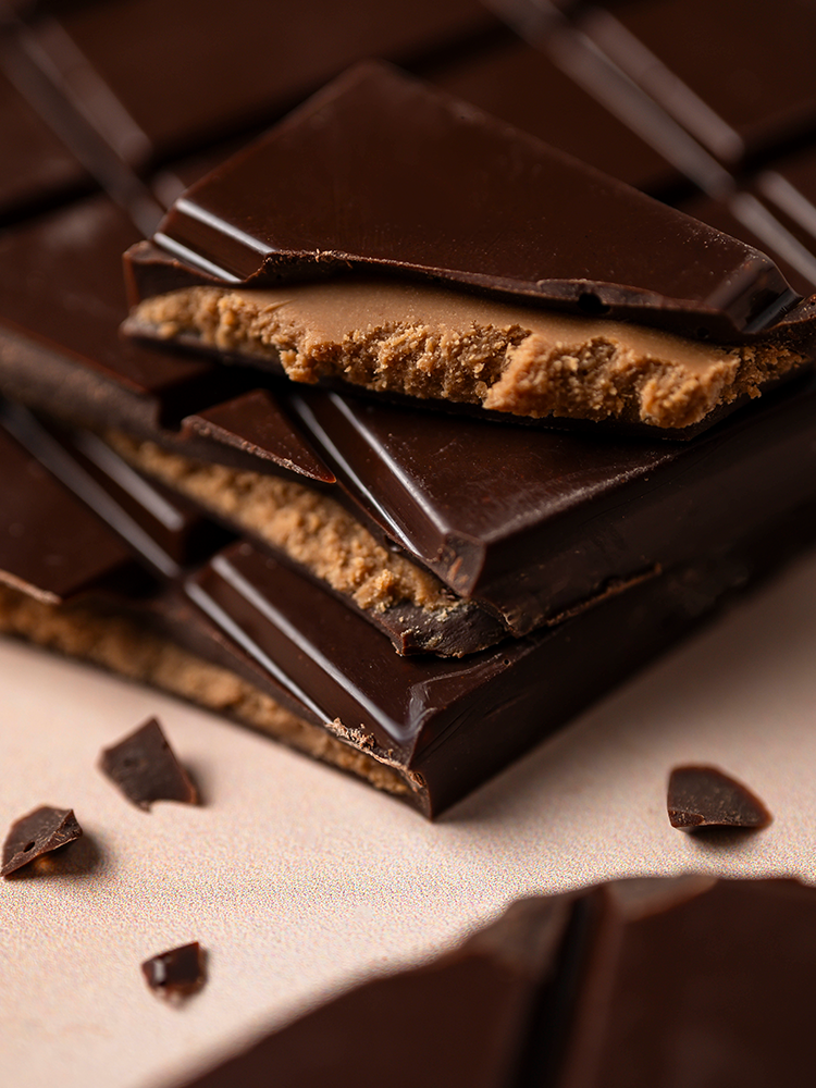 Coconut Praline Tablet | La Patisserie Cyril Lignac