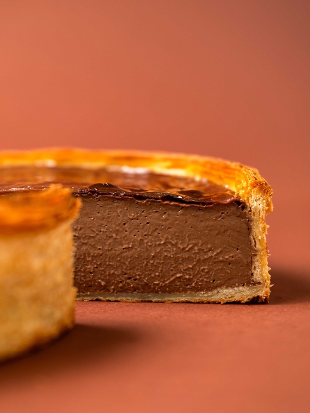Chocolate Flan | La Patisserie Cyril Lignac