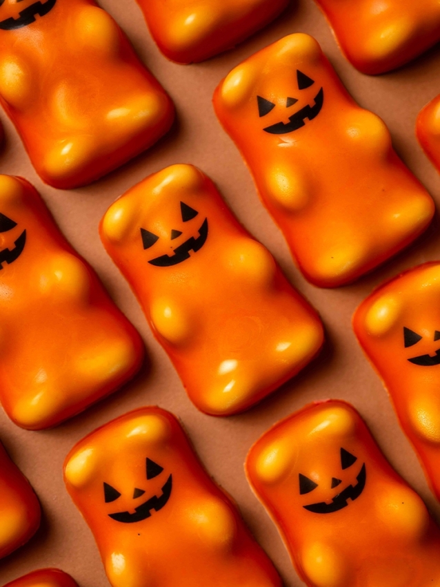 The Halloween Marshmallow Bear | La Patisserie Cyril Lignac
