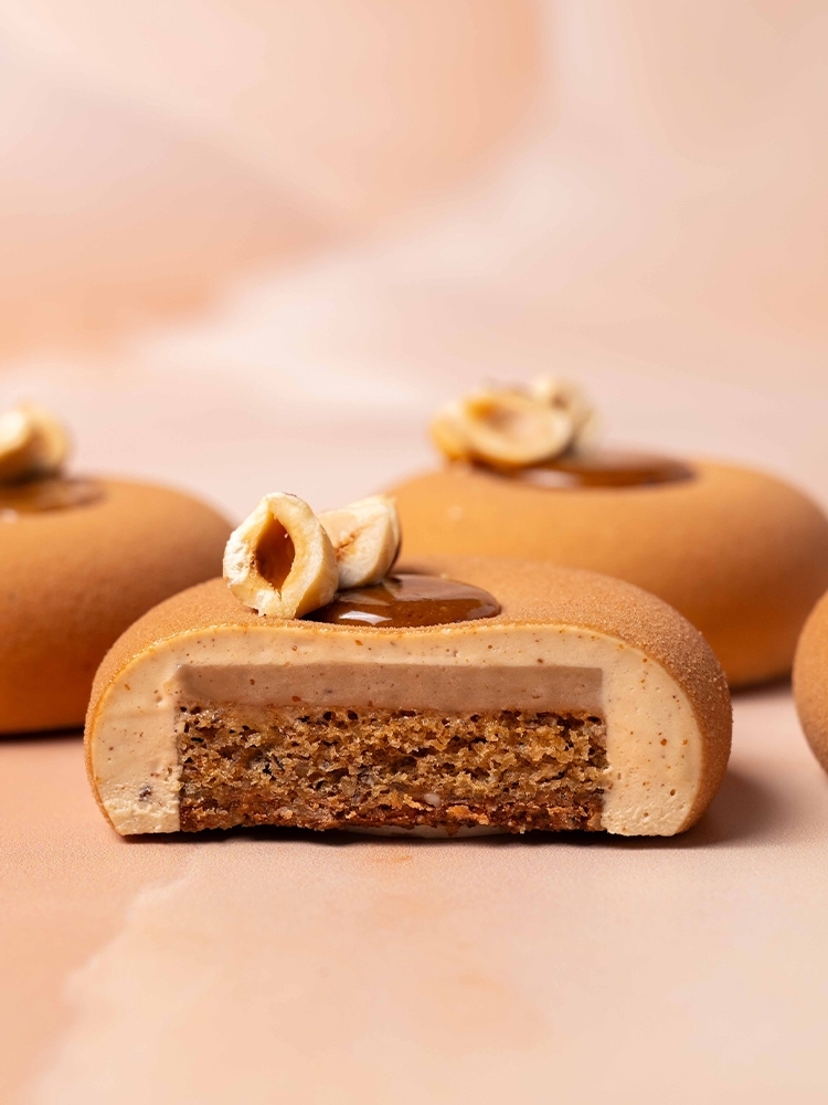 Noisette individuel La Pâtisserie Cyril Lignac
