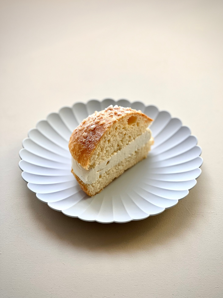 Tropézienne individual | La Patisserie Cyril Lignac