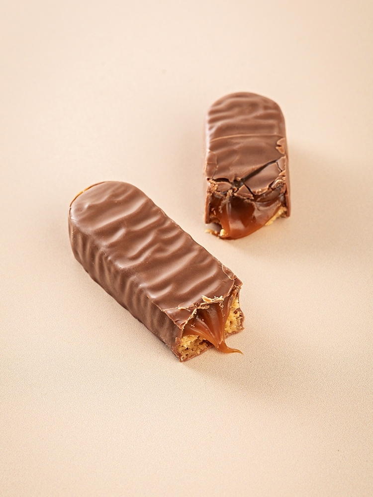 Caramel Milk Chocolate Bar | La Patisserie Cyril Lignac